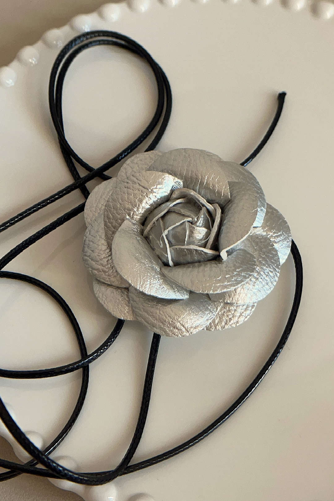 Faux Leather Rosette Choker Necklace