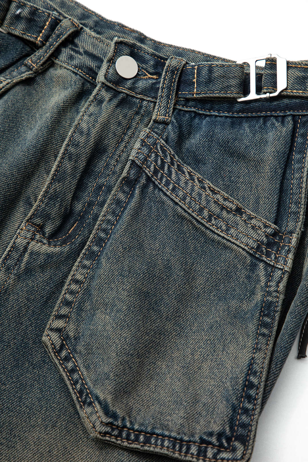 Distressed Pocket Detail Straight Leg Jeans