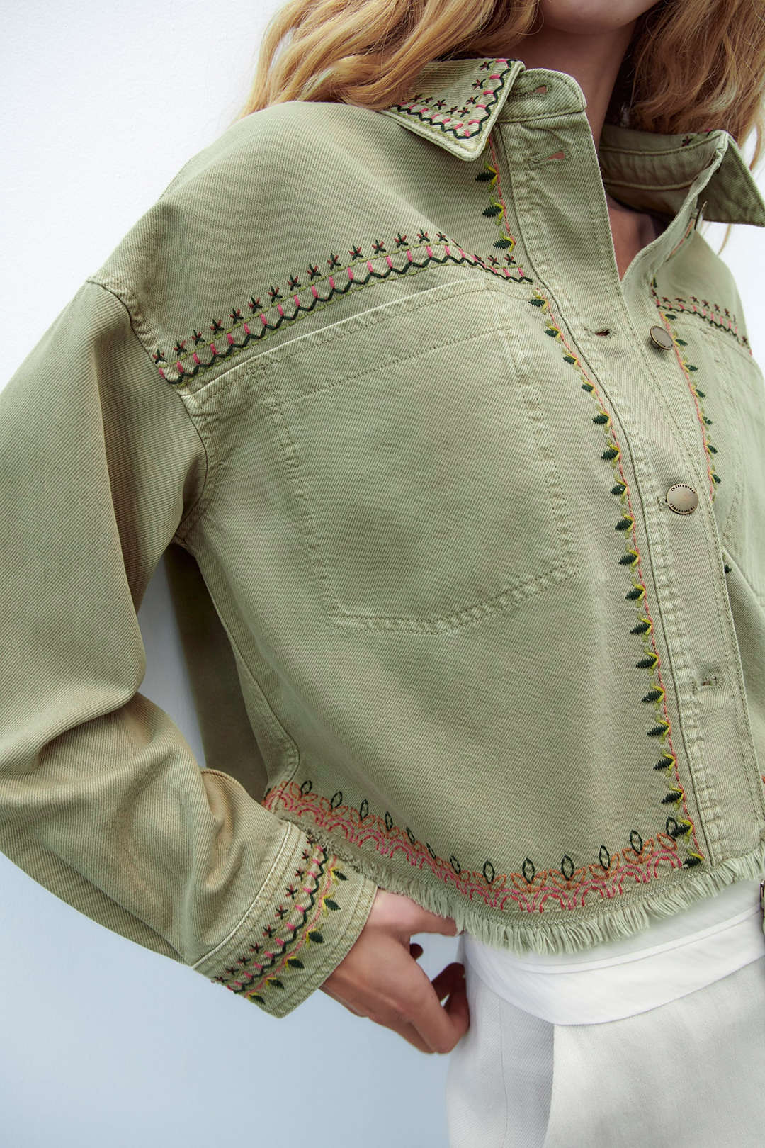 Embroidered Frayed Hem Button Up Pocket Lapel Jacket