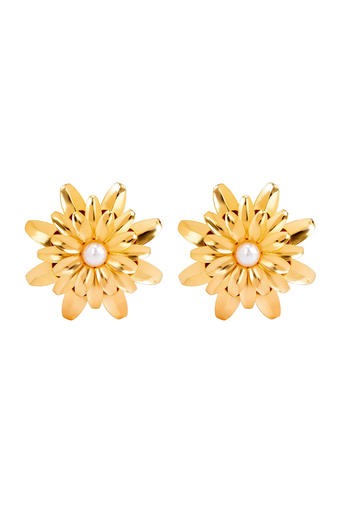 Pearl Decor Daisy Earrings