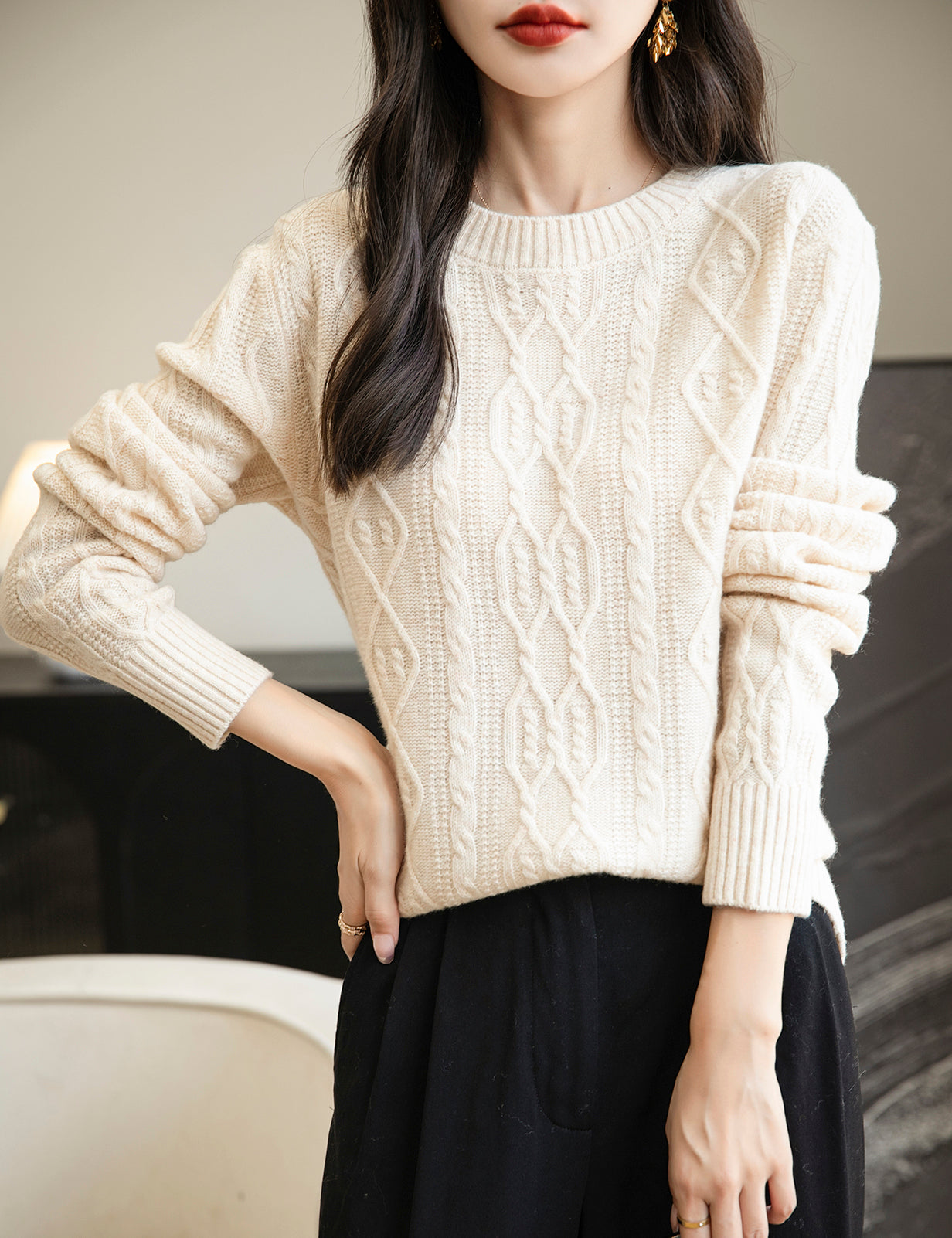 Candice Woman Vintage Soft Long Sleeve Knitted Sweater